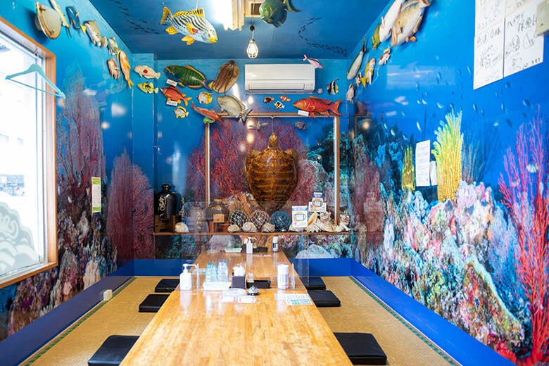 魚屋直営食堂