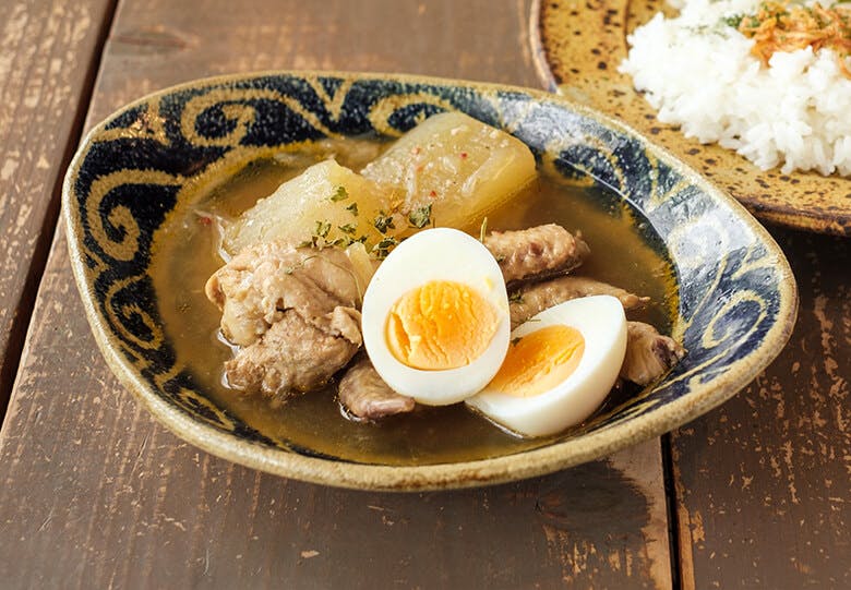 Roguii(ロギ)|鶏手羽と冬瓜の煮込み