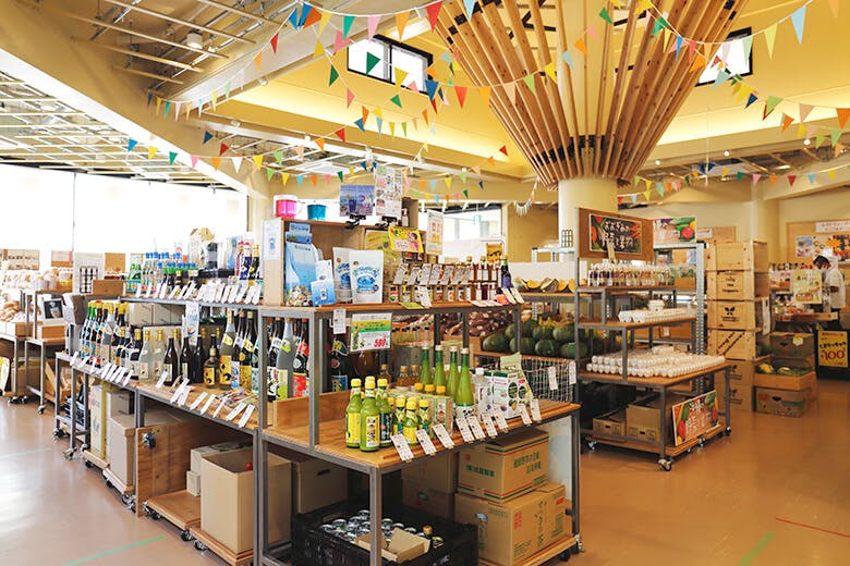 道の駅おおぎみ｜店舗内観