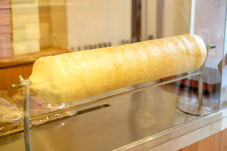 ふくぎや｜職人が1時間くらいかけてじっくり焼き上げたバウムクーヘン