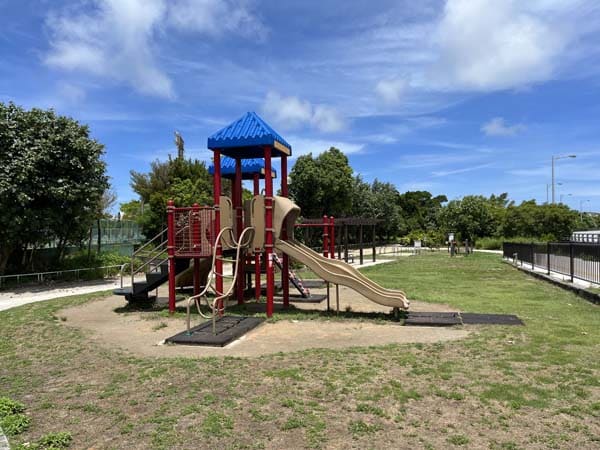 04漫湖公園_鏡原_遊具1