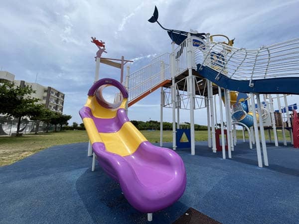 05砂辺馬場公園_遊具2