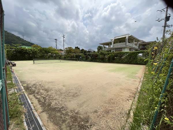 06伊差川公園_テニスコート